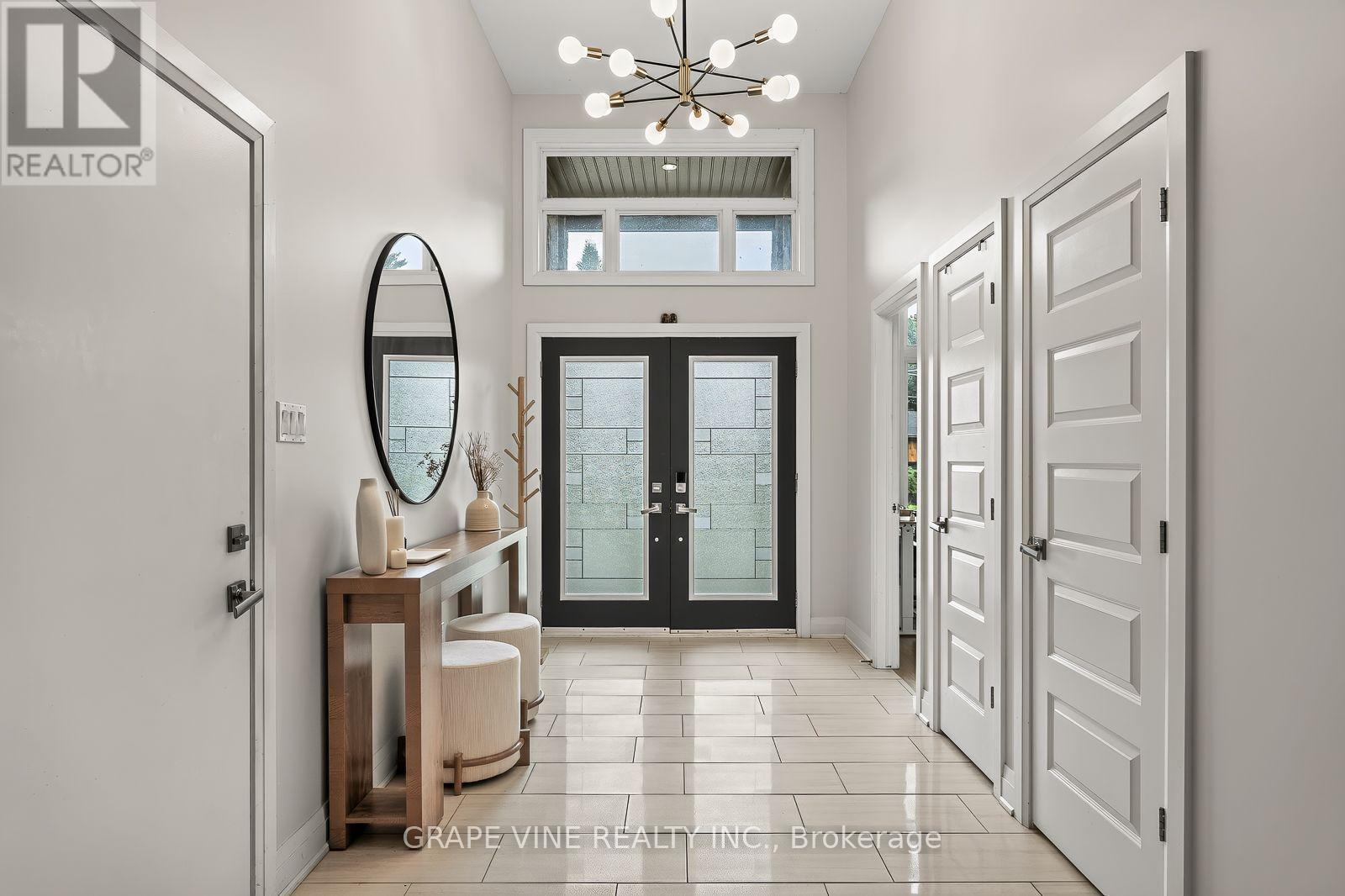 1592 Rosebella Avenue, Ottawa, ON - Indoor Photo Showing Other Room