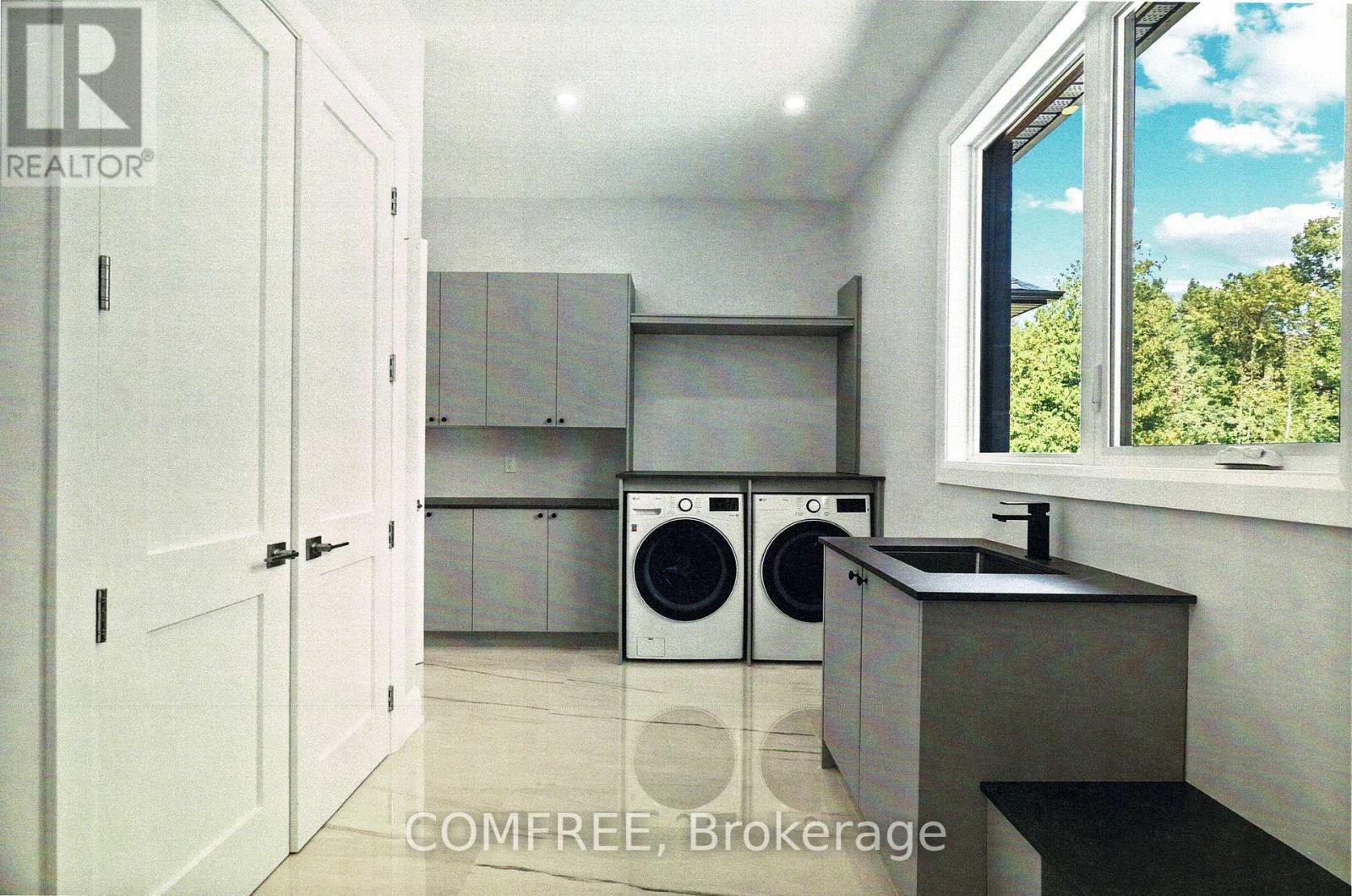135 Cherryhill Drive, Ottawa, ON - Indoor Photo Showing Laundry Room