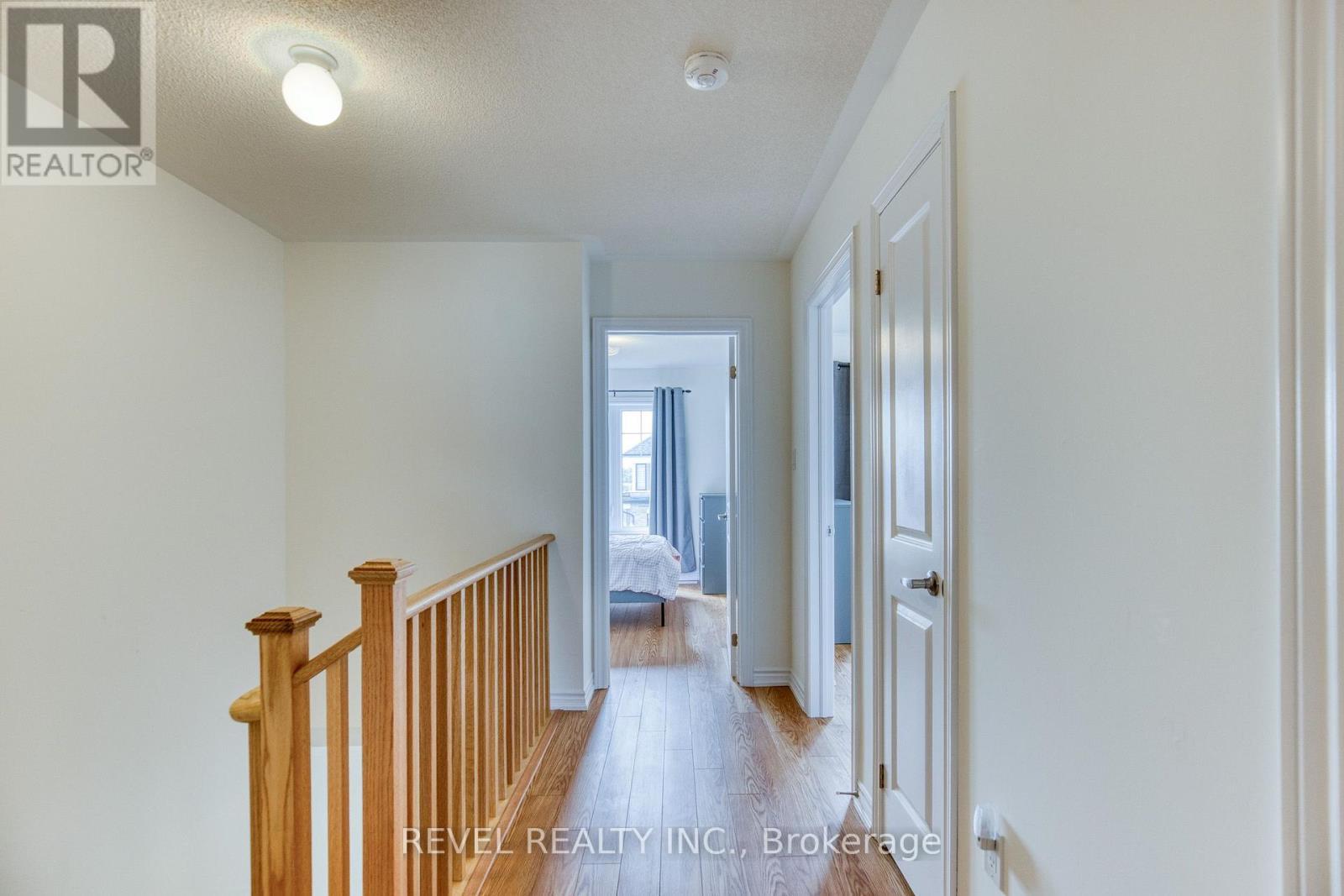12 Hylton Drive, Barrie, ON - Indoor Photo Showing Other Room