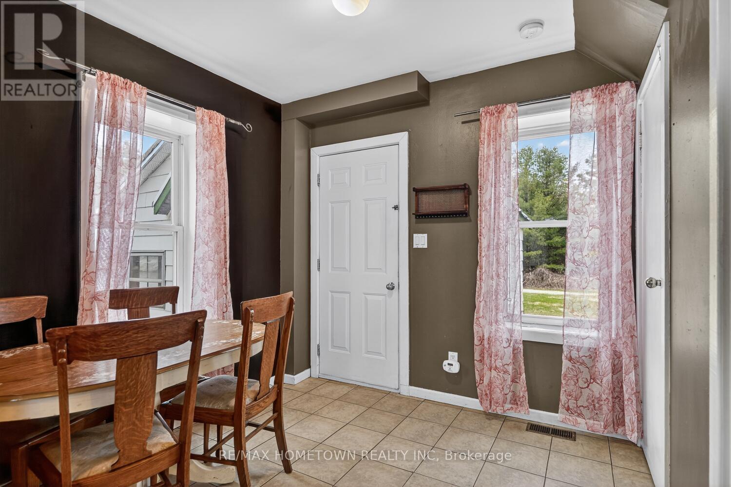 2801 County Rd 18 Road, Augusta, ON