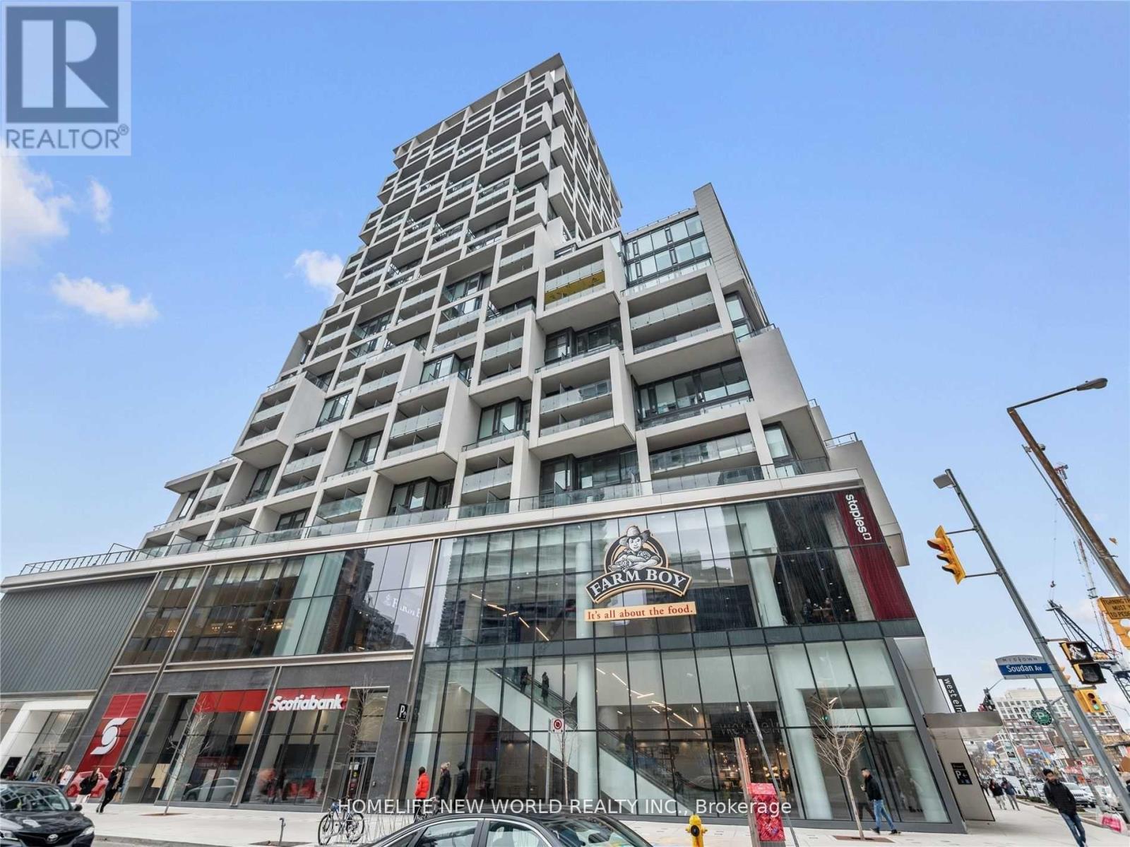 920 - 8 Hillsdale Avenue, Toronto, ON - Outdoor