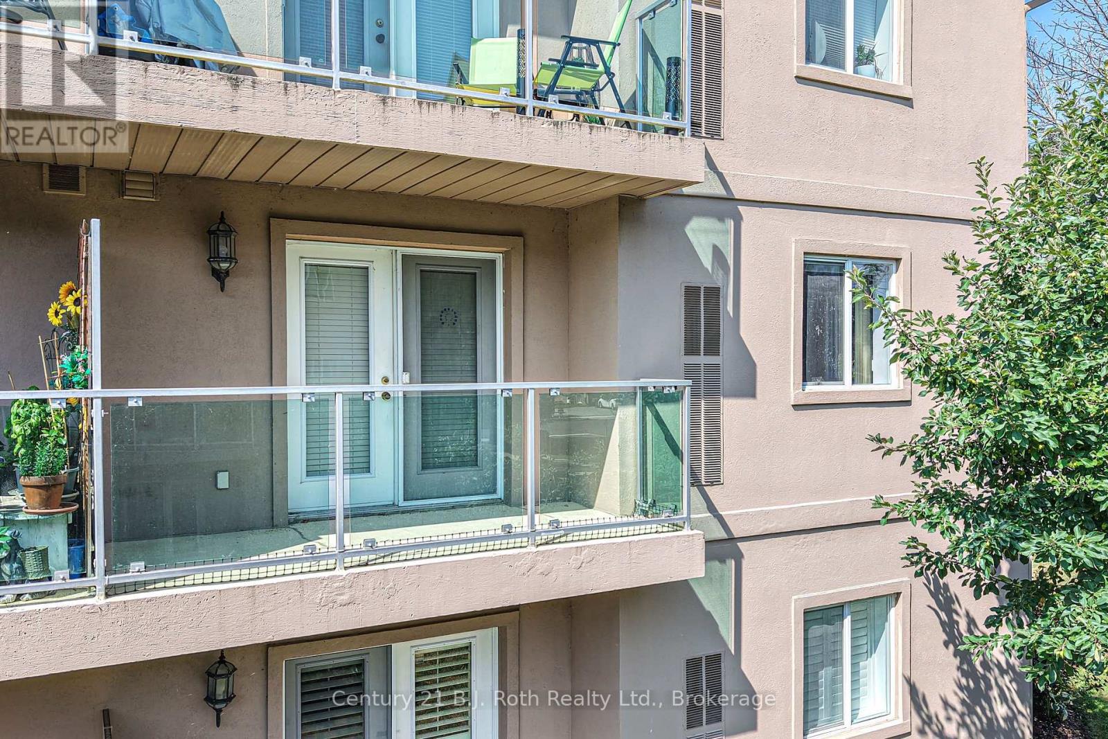 Welcome Home! - Unit 201 - 115 Bond Street, Orillia, ON - Outdoor With Balcony