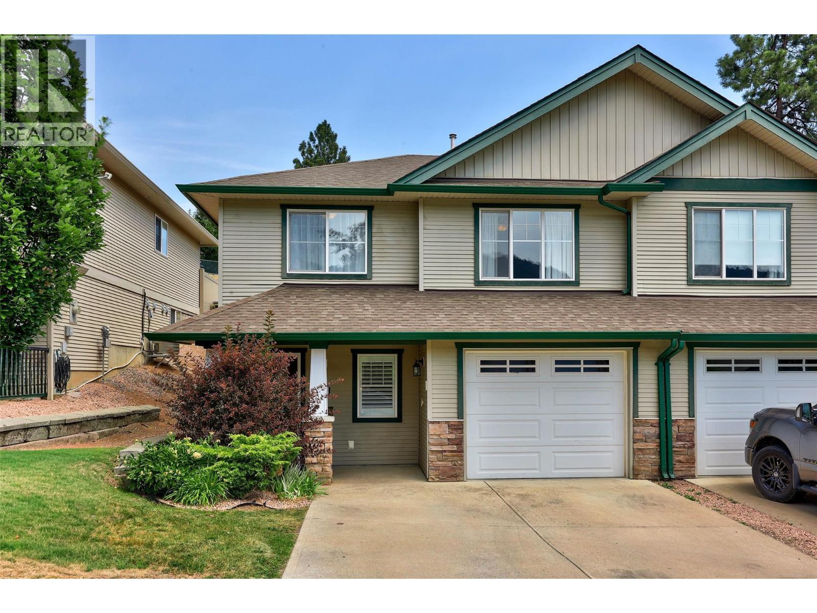 1940 Hillside Drive Unit# 23, Kamloops, BC - Outdoor With Facade