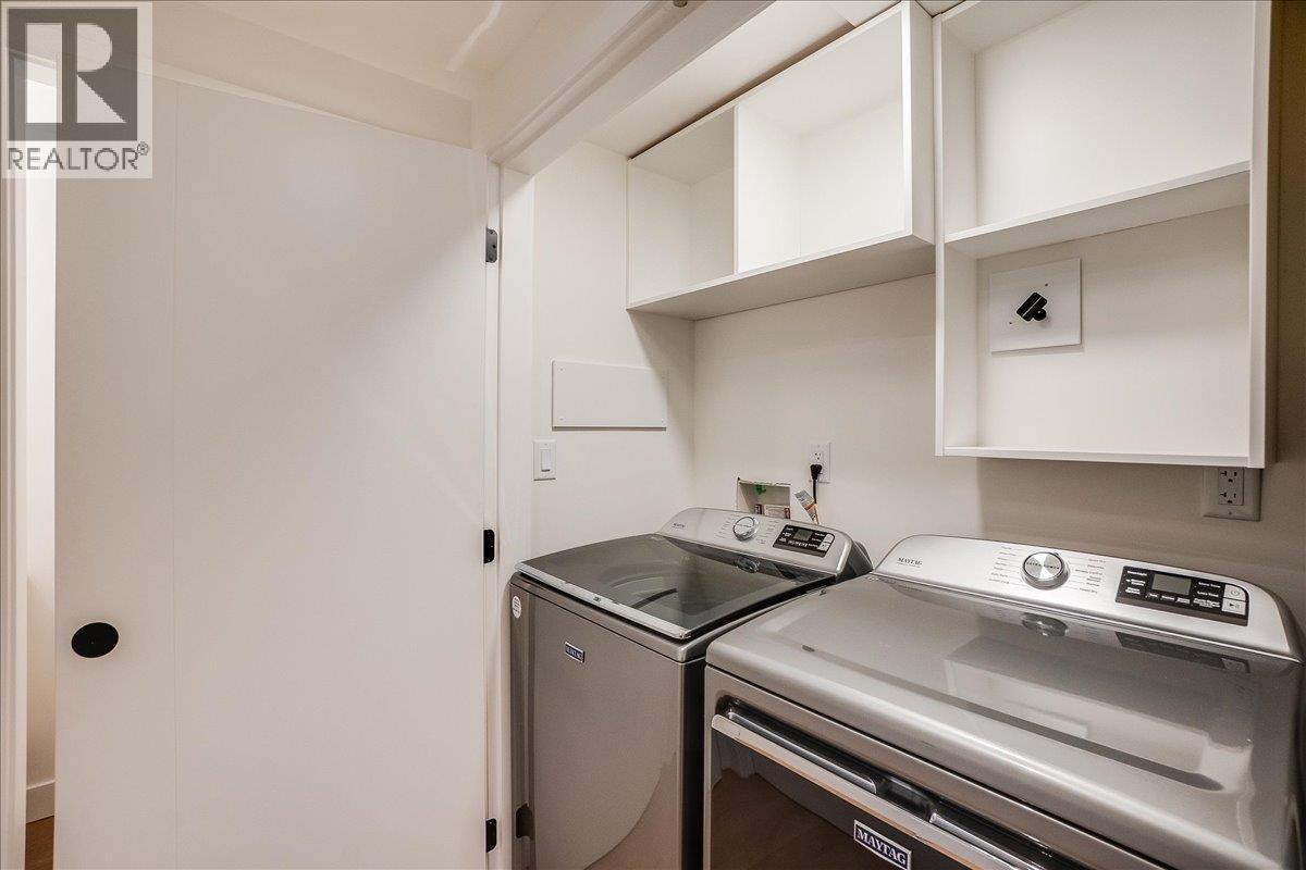 266 Baker Street Unit# 17, Nelson, BC - Indoor Photo Showing Laundry Room