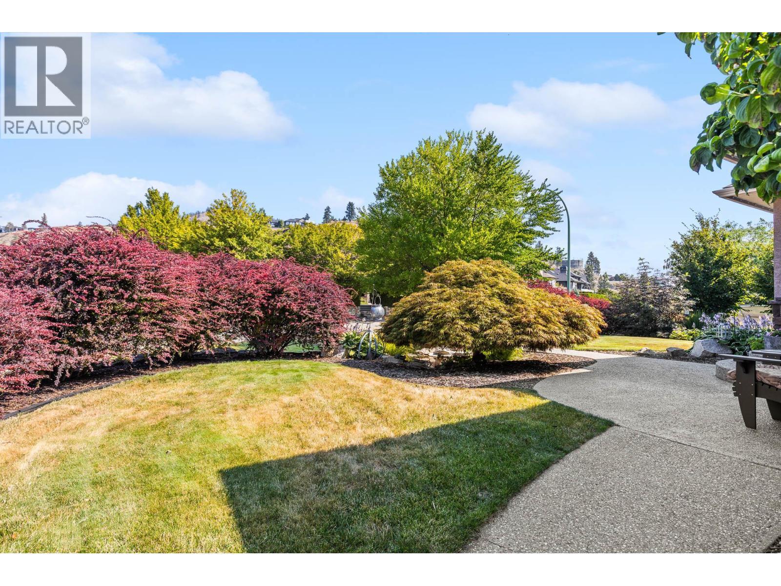 Front Yard - 1635 Gregory Road, West Kelowna, BC - Outdoor