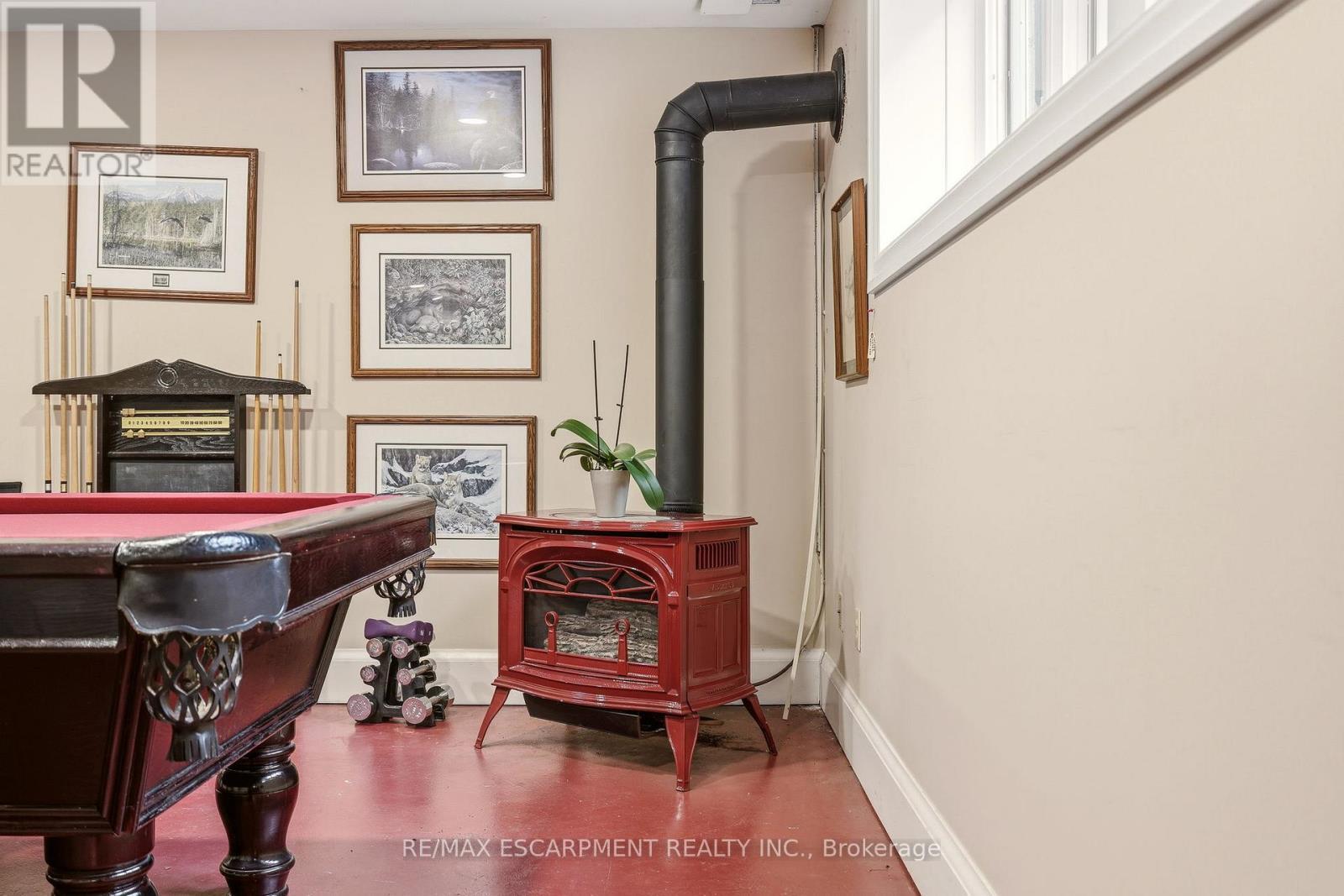 2116 Caroline Street, Burlington, ON - Indoor Photo Showing Other Room