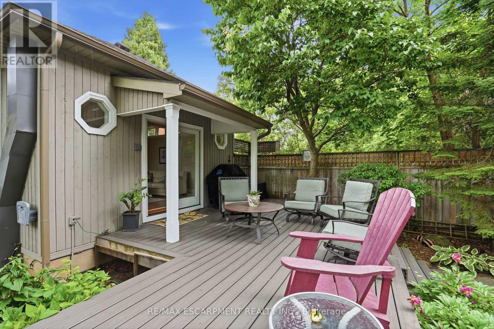 2116 Caroline Street, Burlington, ON - Outdoor With Deck Patio Veranda With Exterior