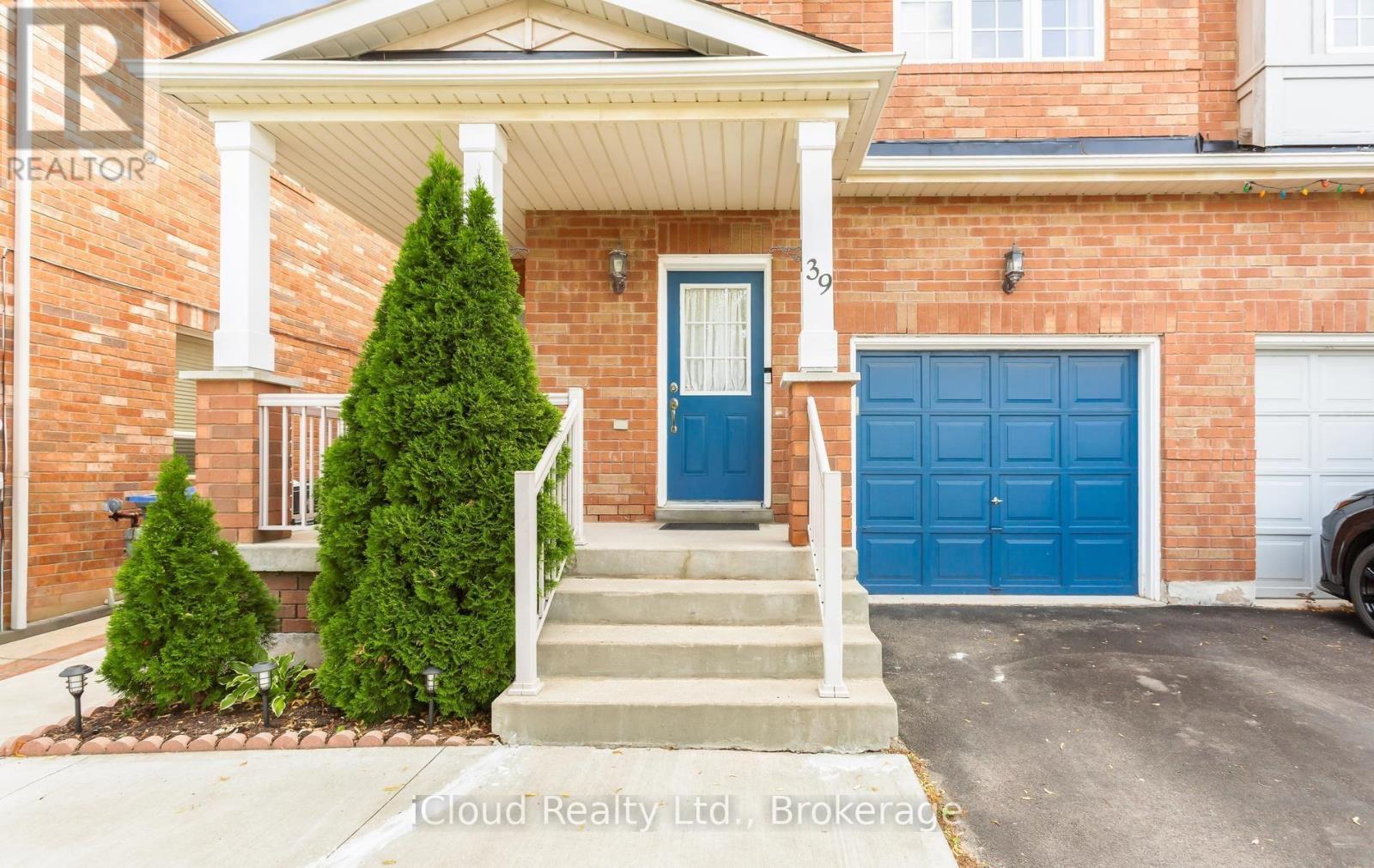 39 Flurry Circle, Brampton, ON - Outdoor