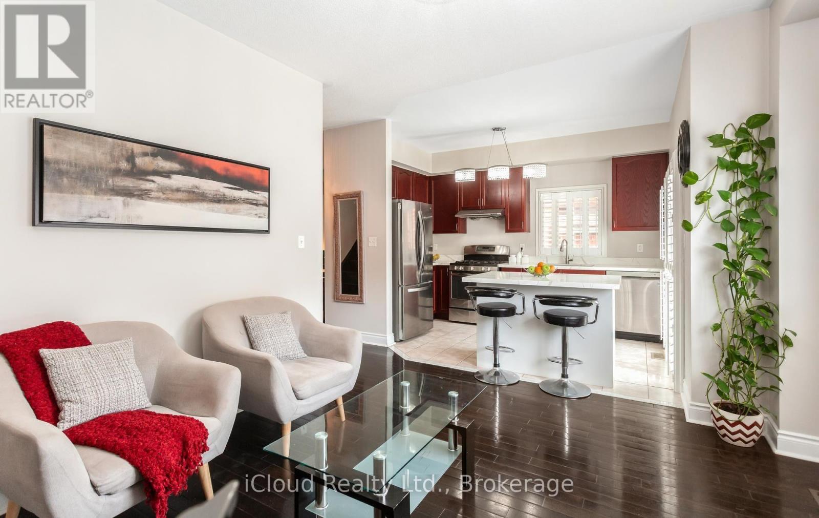 39 Flurry Circle, Brampton, ON - Indoor