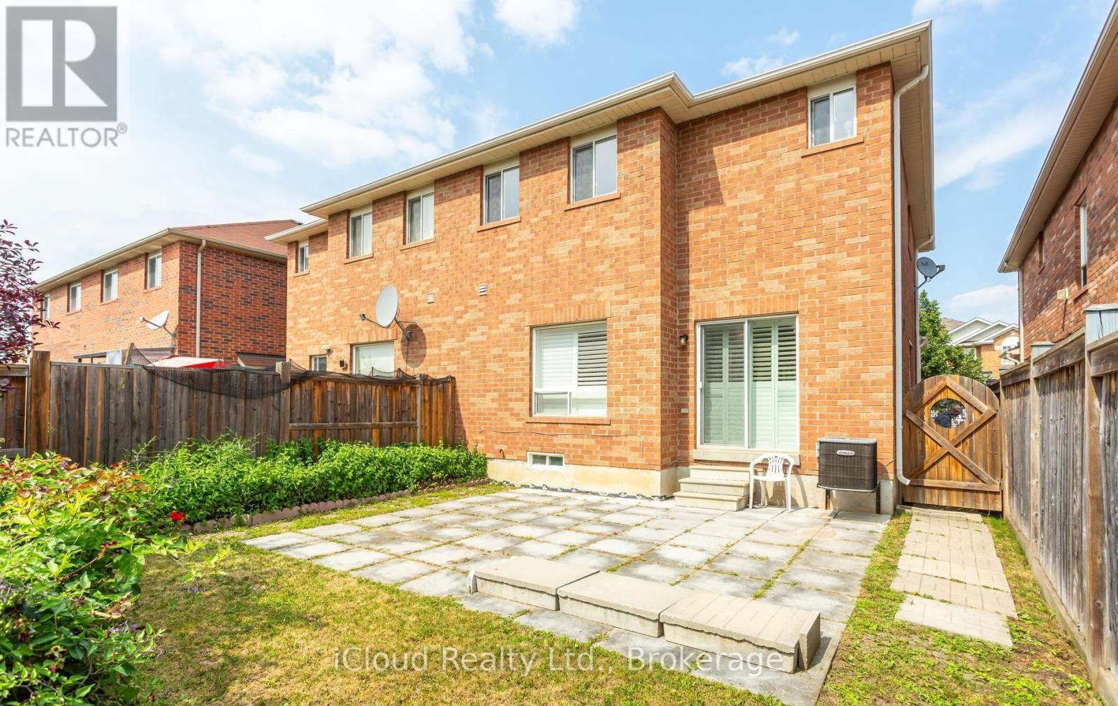39 Flurry Circle, Brampton, ON - Outdoor
