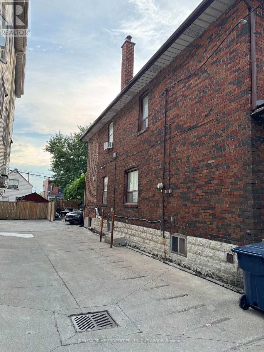 2330 Dufferin Street, Toronto, ON - Outdoor