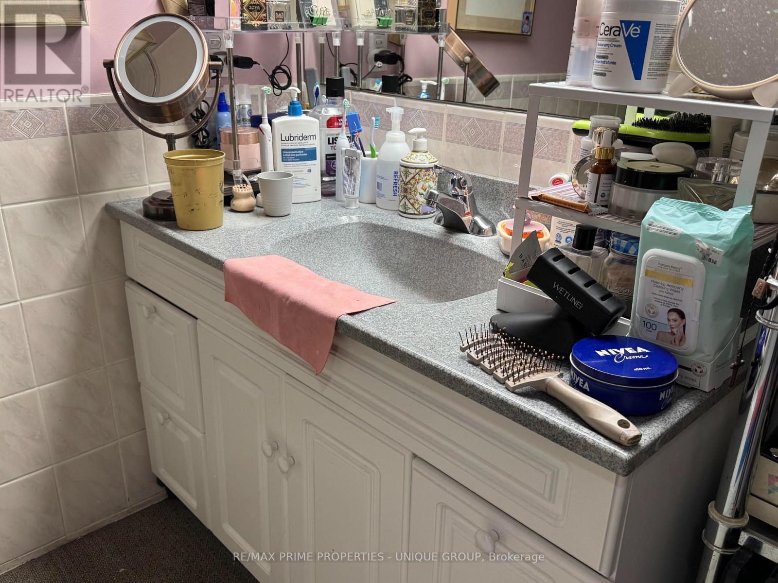 2330 Dufferin Street, Toronto, ON - Indoor