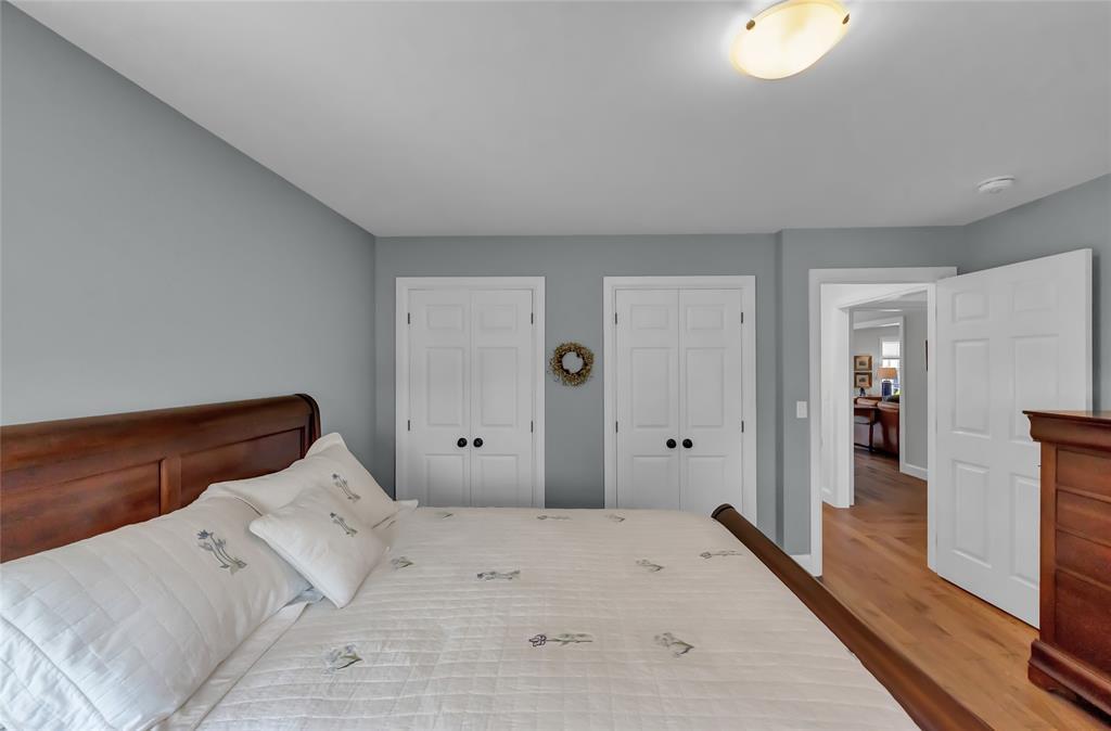 3894 St Clair Parkway, Port Lambton, ON - Indoor Photo Showing Bedroom