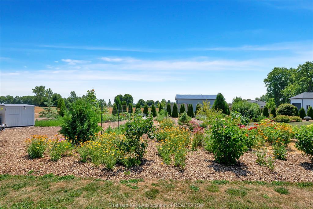 3894 St Clair Parkway, Port Lambton, ON - Outdoor