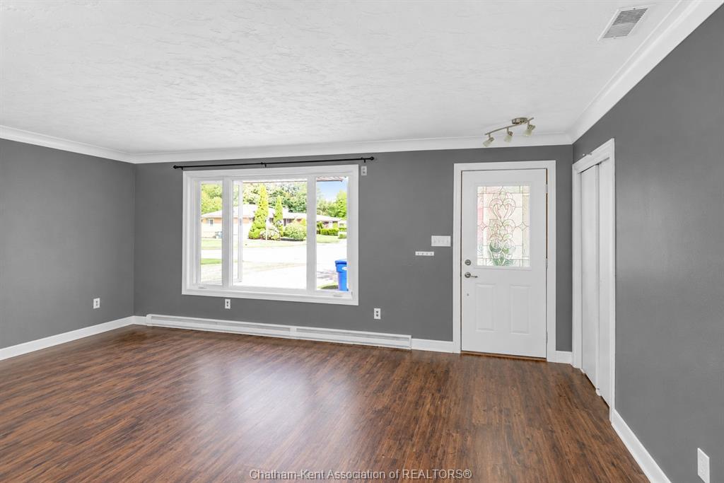 141 Lancefield Place, Chatham, ON - Indoor Photo Showing Other Room
