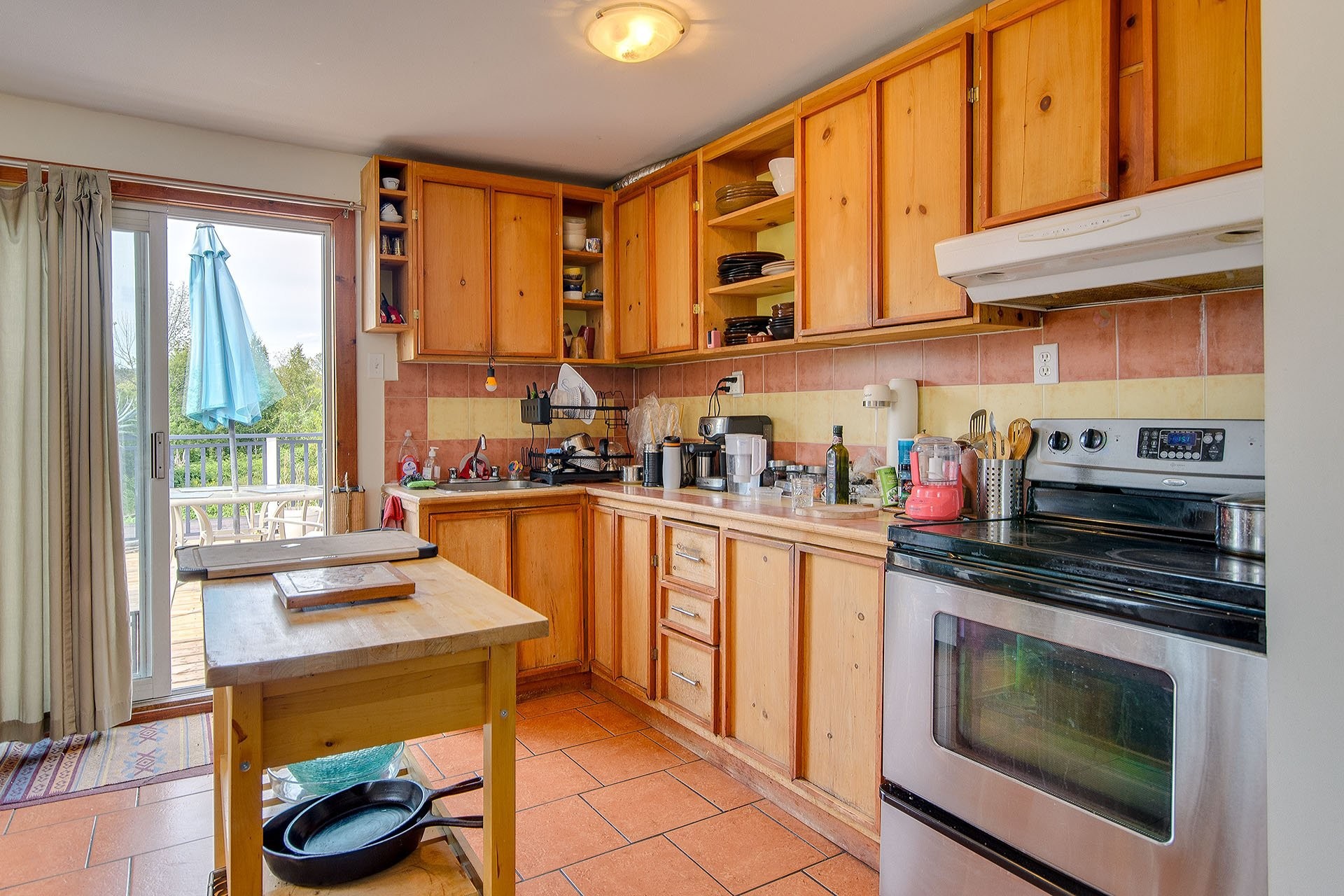 Kitchen - 35Z Rue Principale S., Sutton, QC - Indoor Photo Showing Kitchen