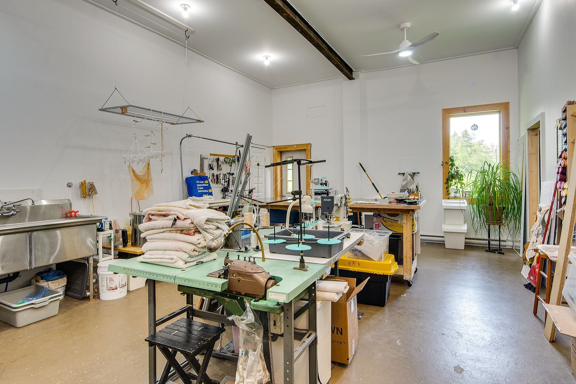 Workshop - 35Z Rue Principale S., Sutton, QC - Indoor Photo Showing Other Room