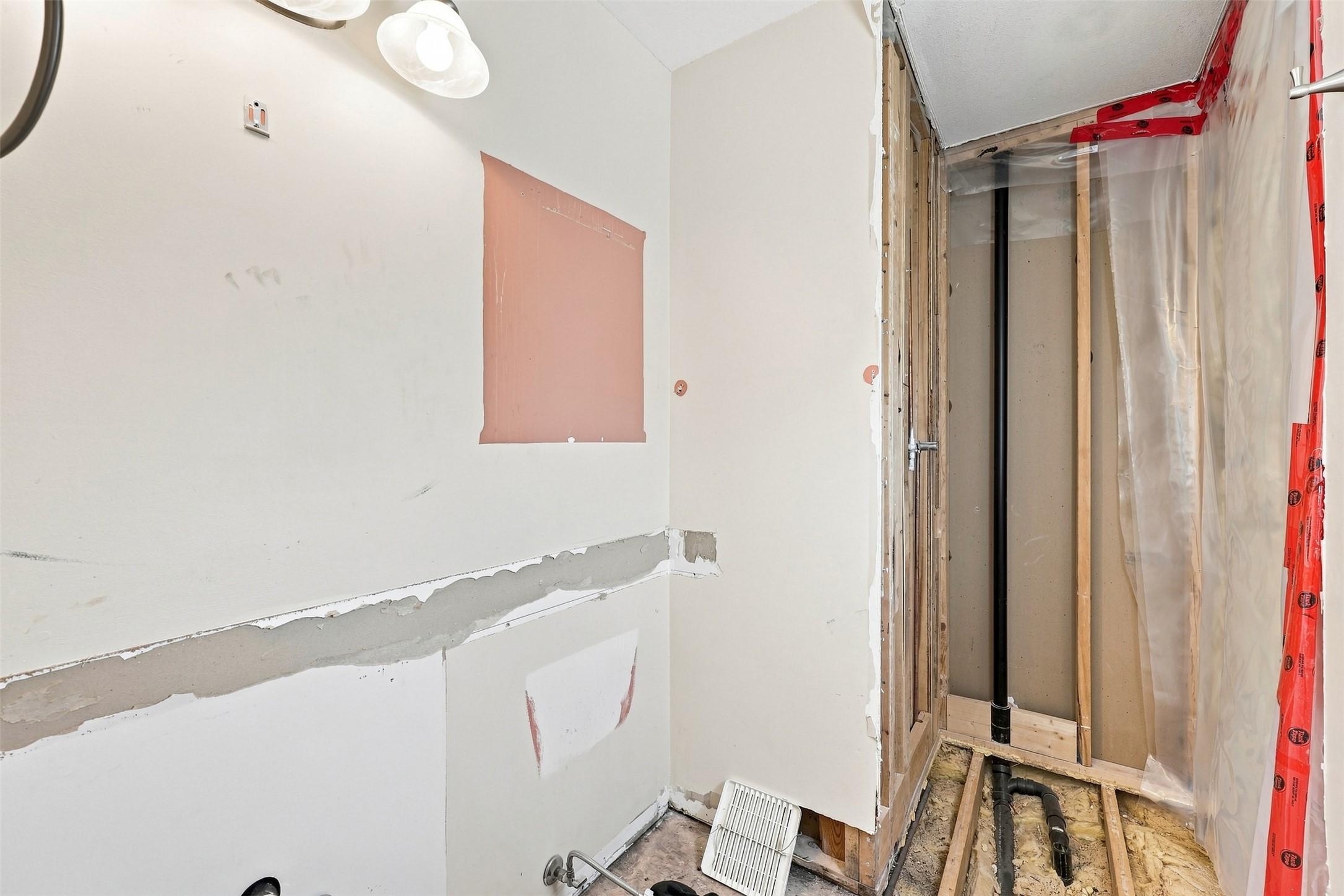 1796 Babine Avenue, Kamloops, BC - Indoor