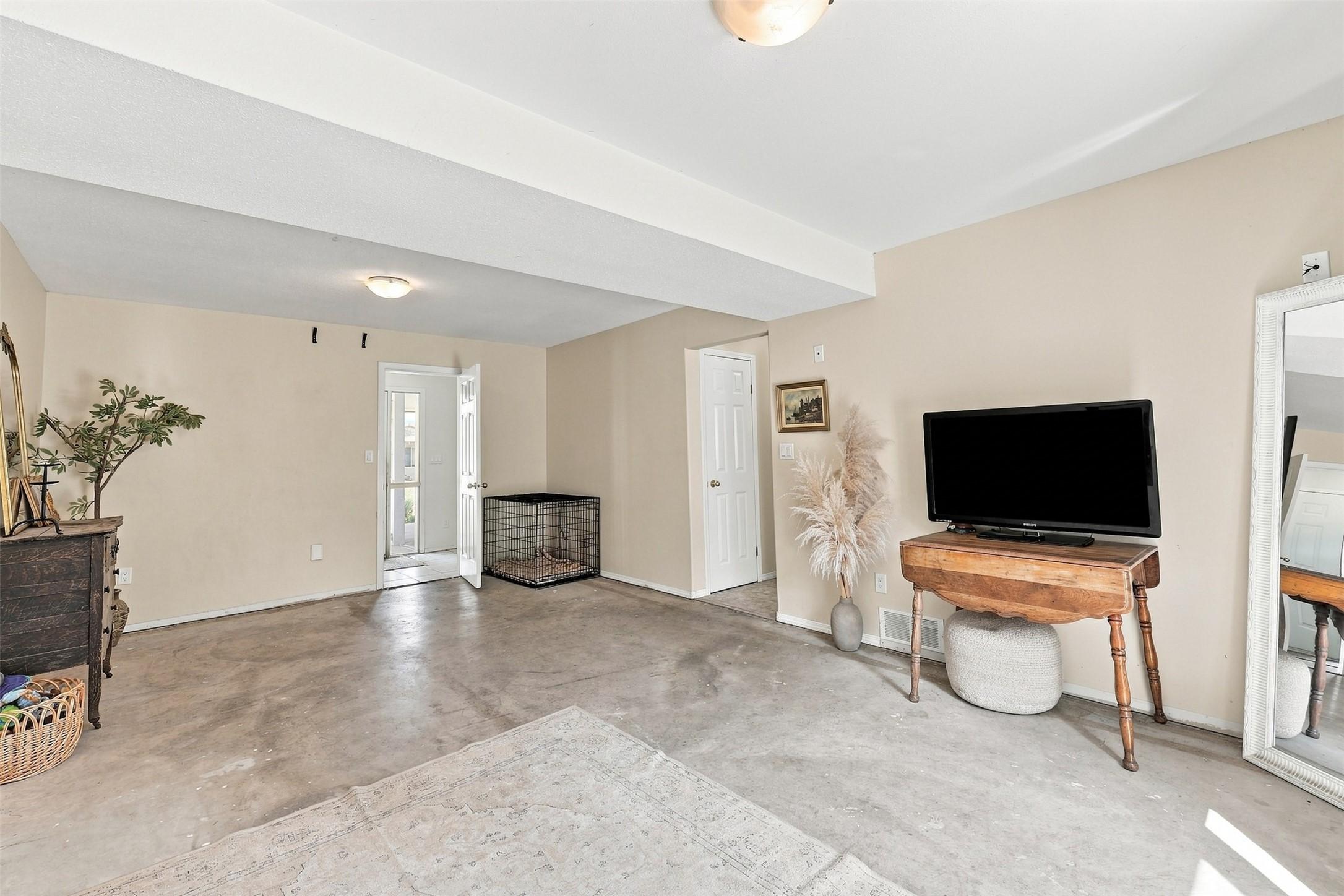 1796 Babine Avenue, Kamloops, BC - Indoor