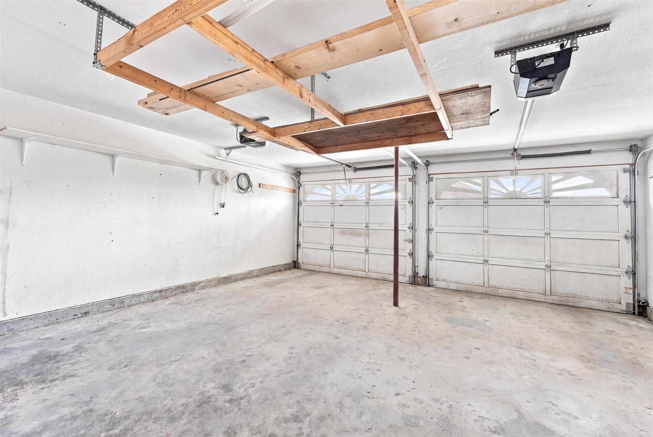 1796 Babine Avenue, Kamloops, BC - Indoor Photo Showing Garage