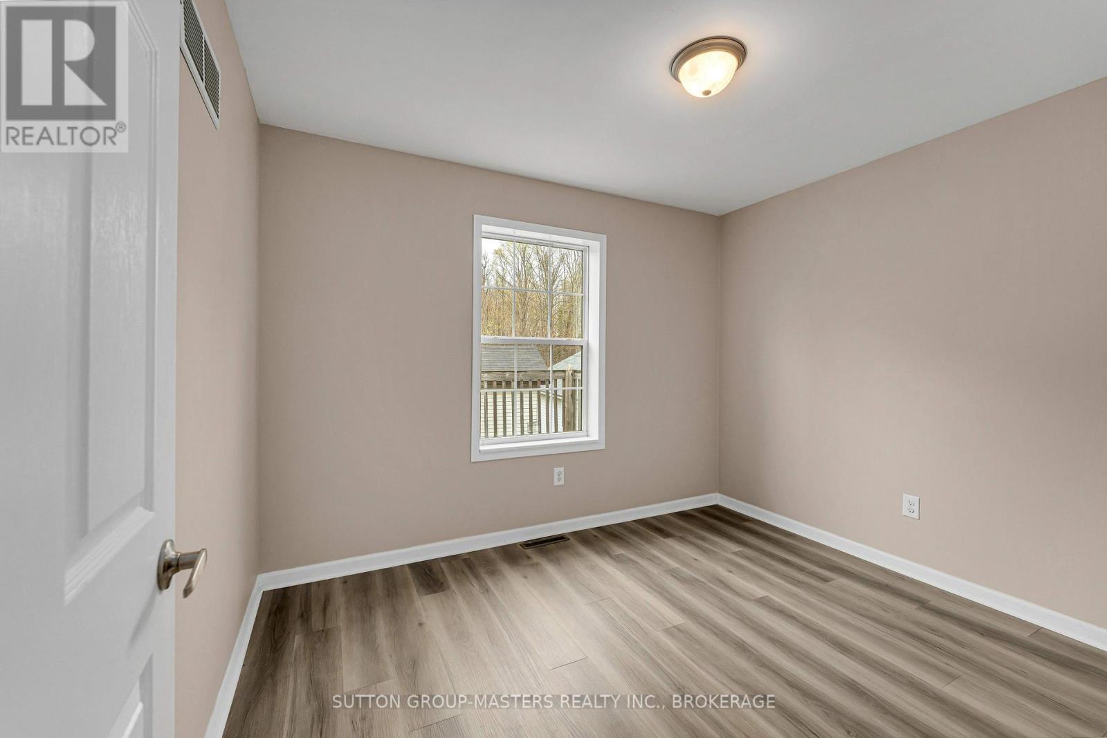 1140 St. Georges Lake Road, Frontenac (Frontenac Centre), ON - Indoor Photo Showing Other Room