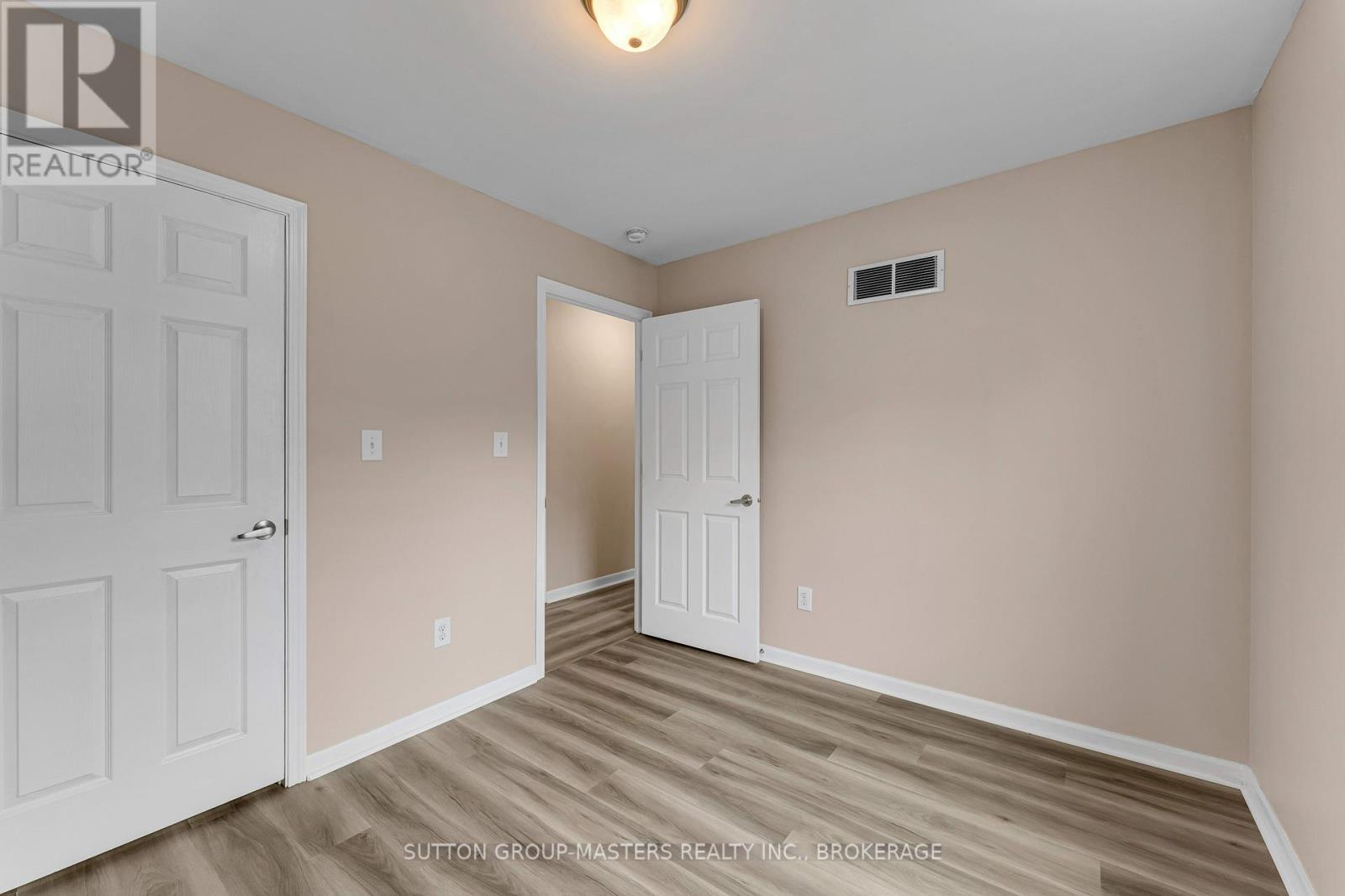 1140 St. Georges Lake Road, Frontenac (Frontenac Centre), ON - Indoor Photo Showing Other Room