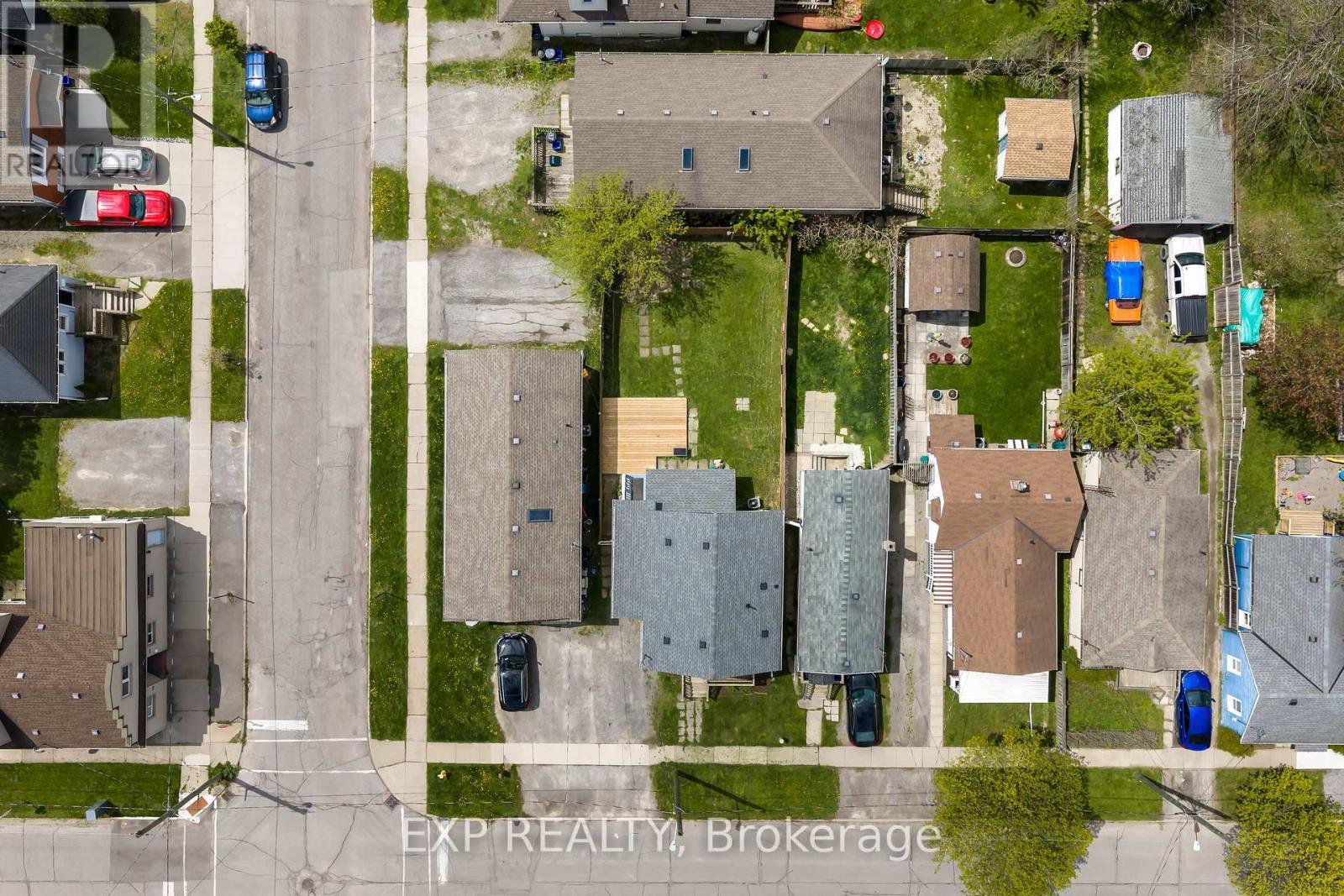 20 Lloyd Street, St. Catharines (Western Hill), ON - Outdoor With View