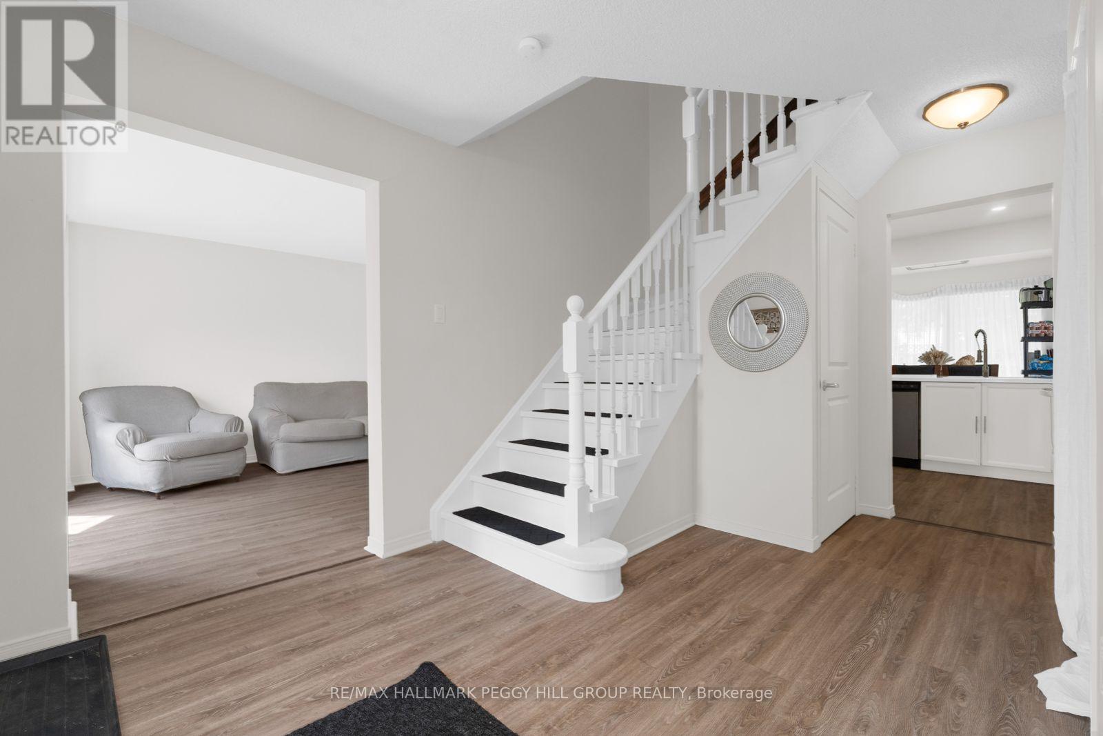 468 Grove Street E, Barrie, ON - Indoor Photo Showing Other Room