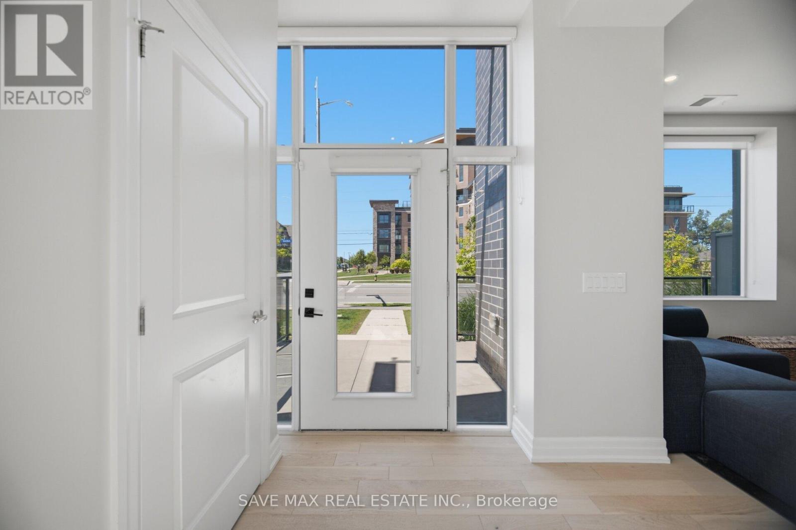 103 - 1878 Gordon Street, Guelph, ON - Indoor Photo Showing Other Room