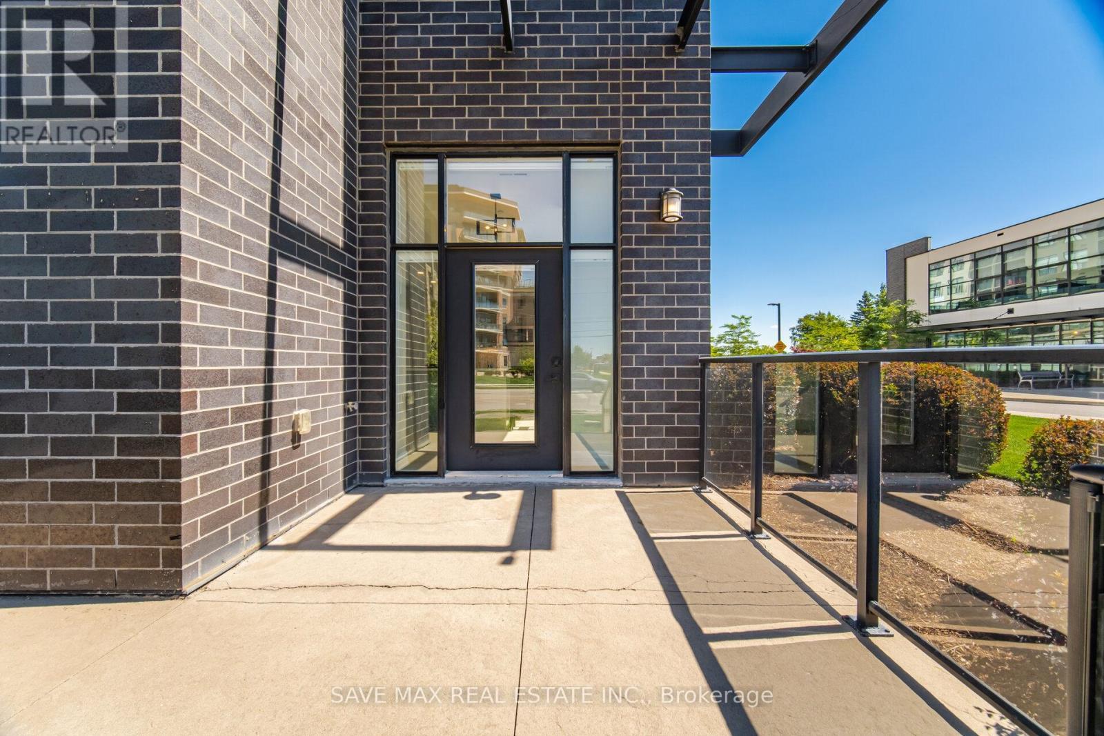 103 - 1878 Gordon Street, Guelph, ON - Outdoor With Balcony