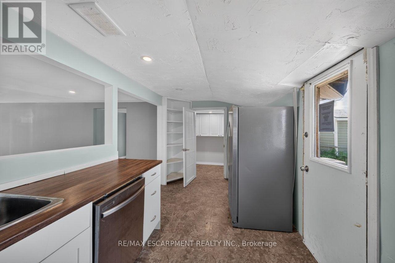 1048 Lakeshore Road, Haldimand, ON