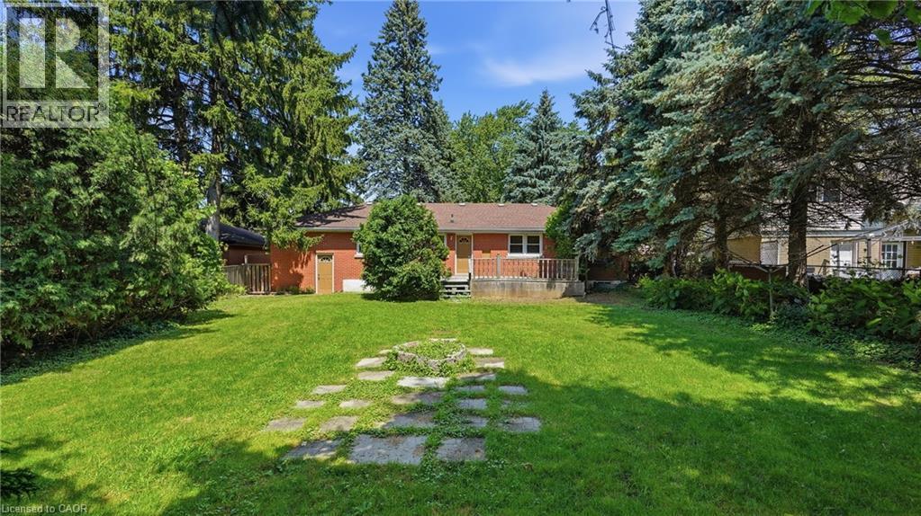 524 Dorval Drive, Ancaster, ON - Outdoor