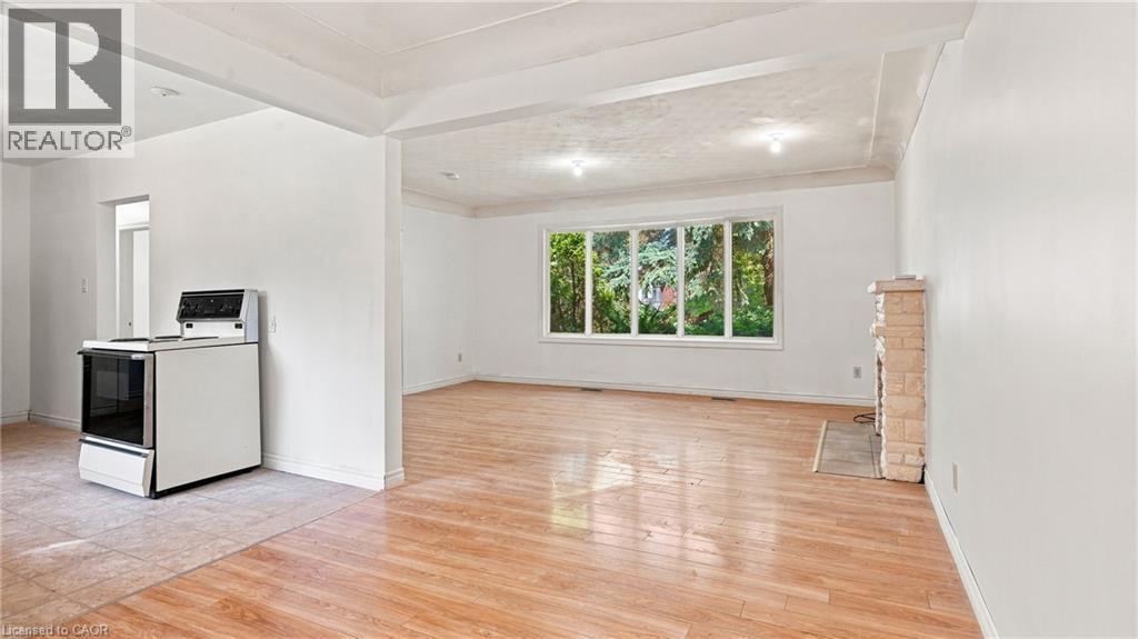 524 Dorval Drive, Ancaster, ON - Indoor