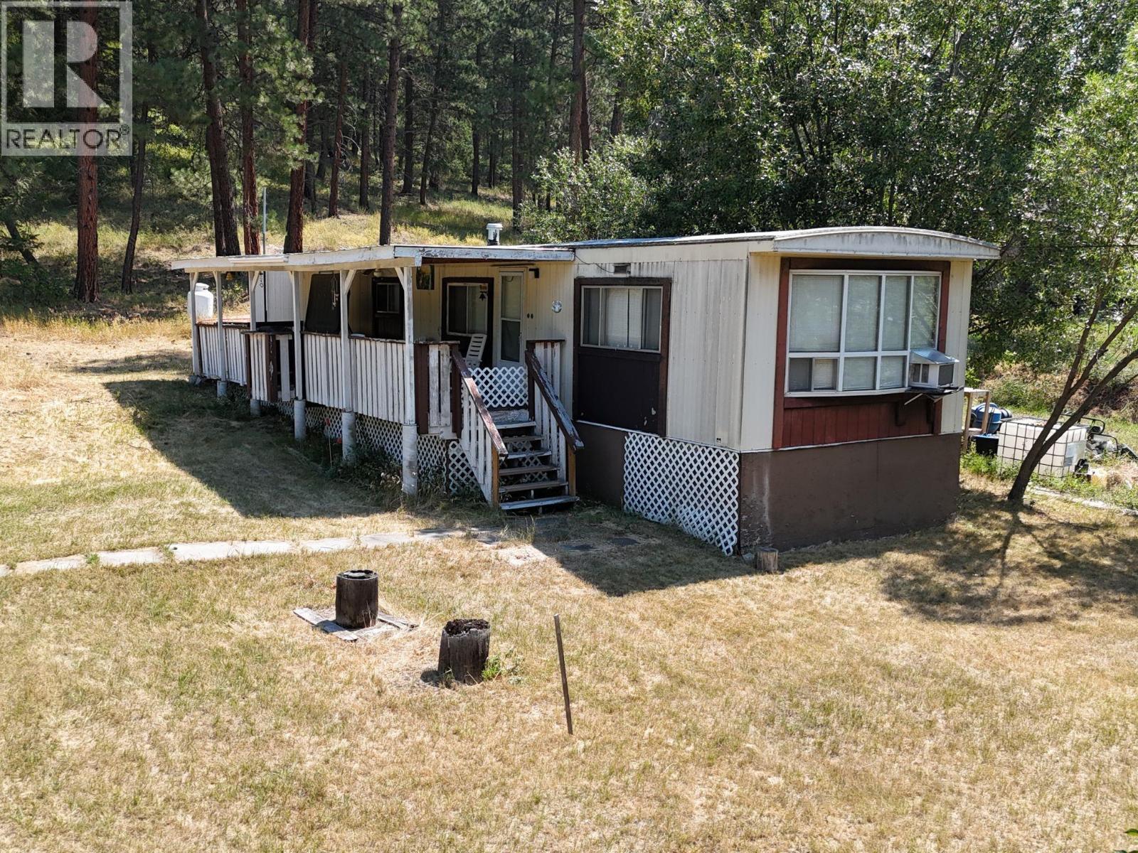 6294 Ash Road, Wasa, BC