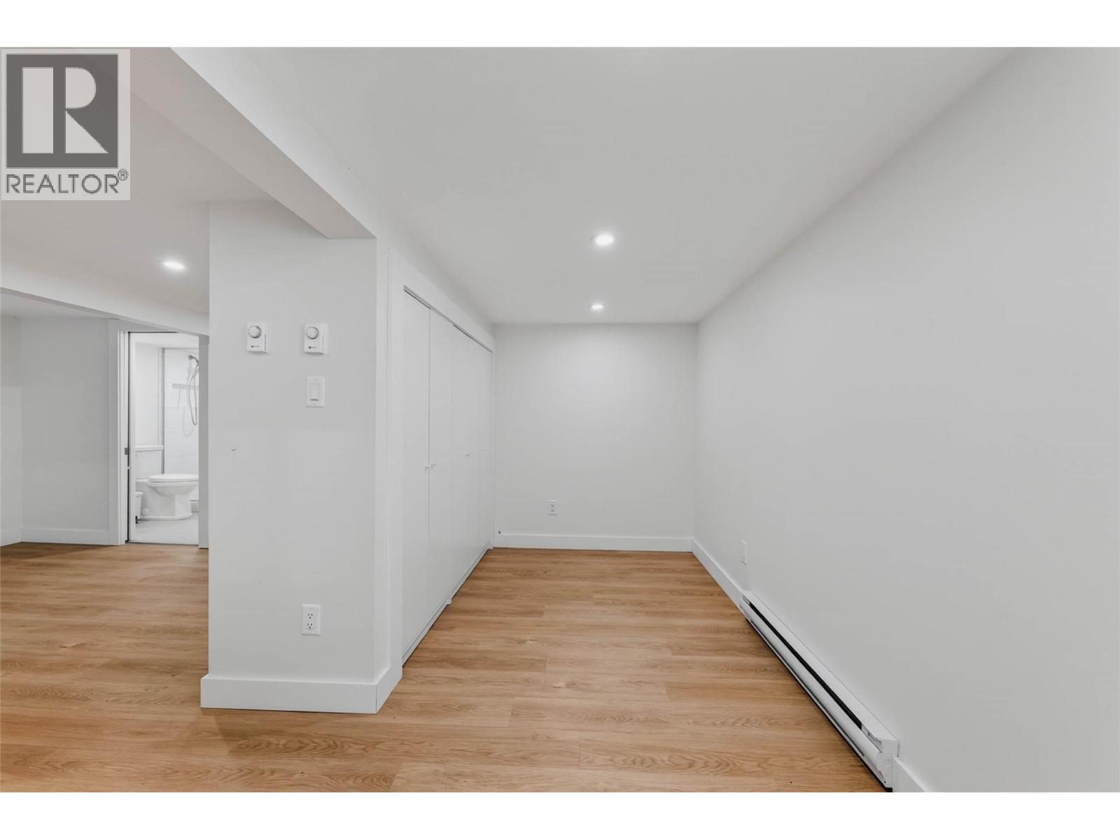 1011 Hall Street, Nelson, BC - Indoor Photo Showing Other Room