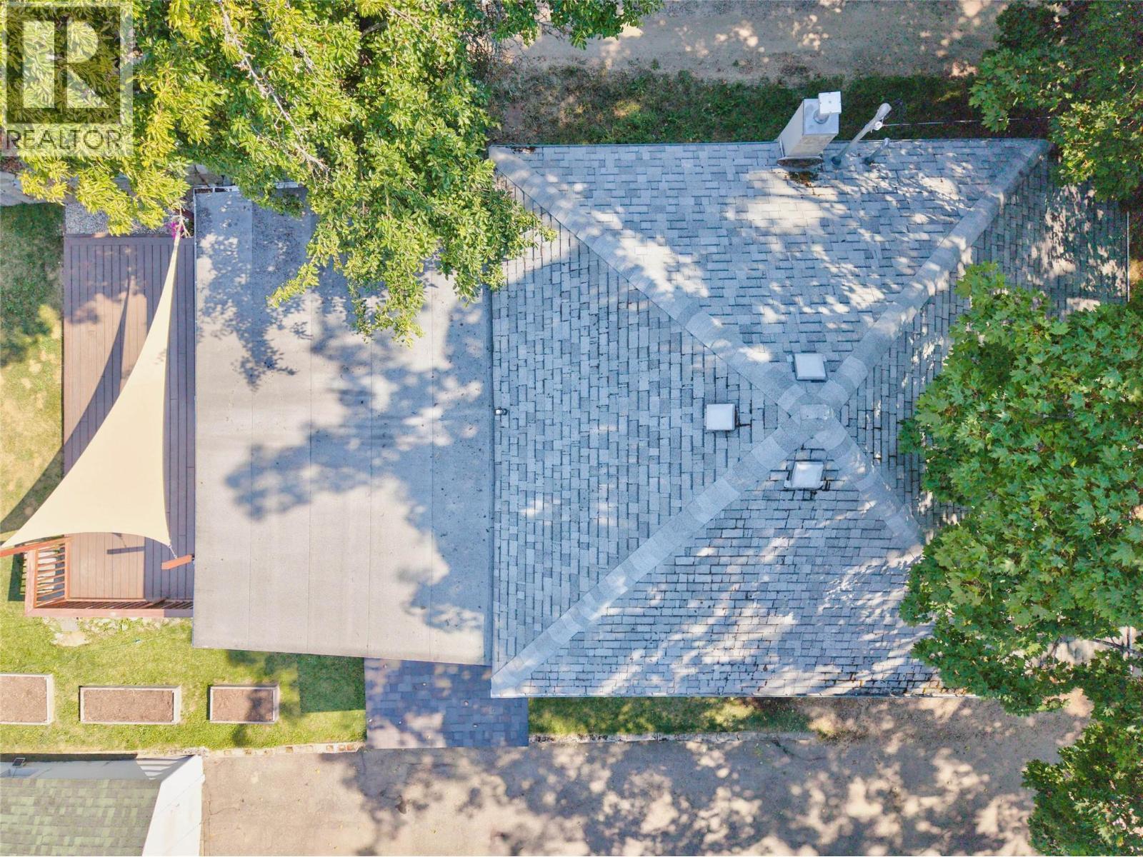 1011 Hall Street, Nelson, BC - Outdoor With View