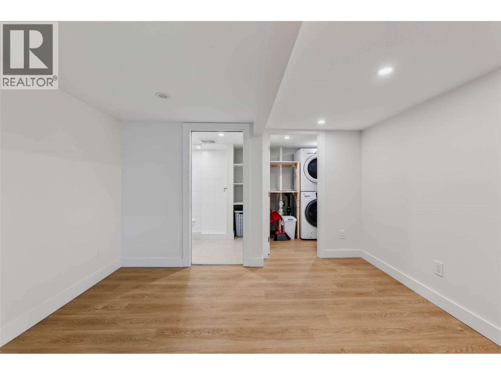1011 Hall Street, Nelson, BC - Indoor Photo Showing Other Room