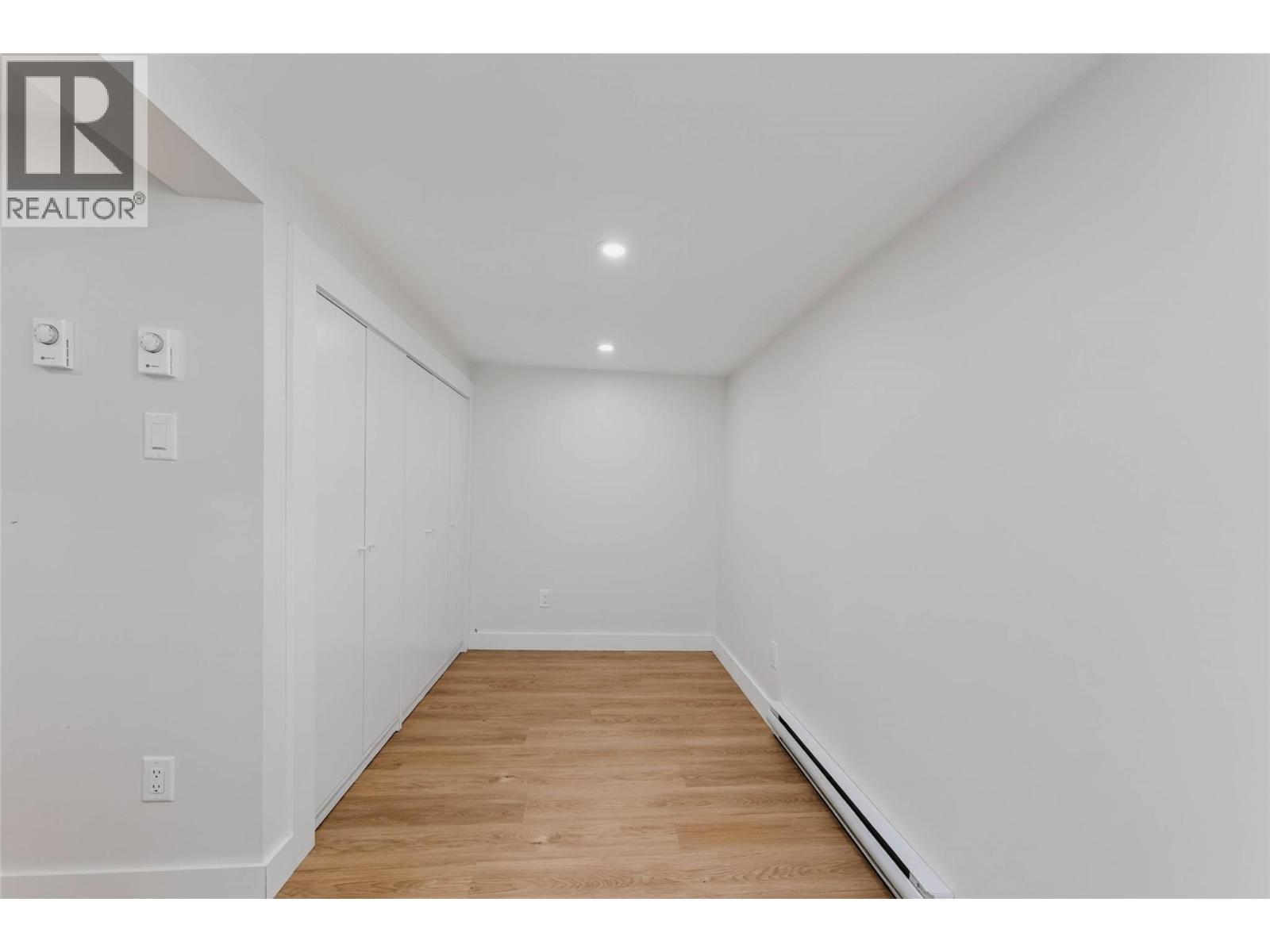 1011 Hall Street, Nelson, BC - Indoor Photo Showing Other Room