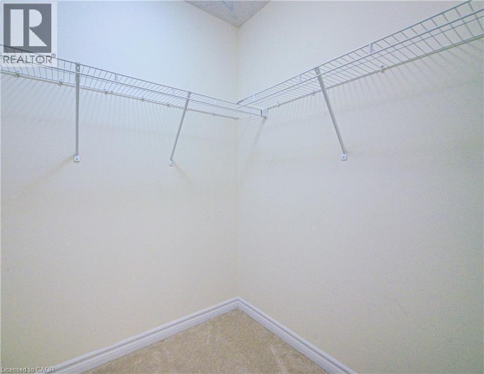 407 Dolman Street, Breslau, ON - Indoor Photo Showing Other Room