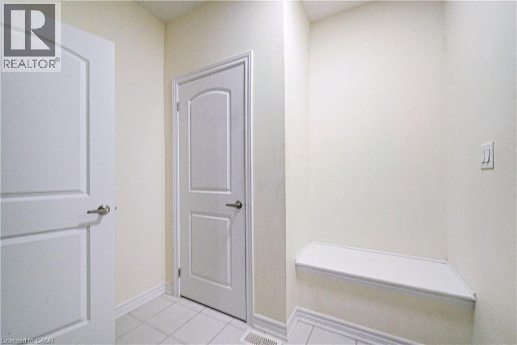 407 Dolman Street, Breslau, ON - Indoor Photo Showing Other Room
