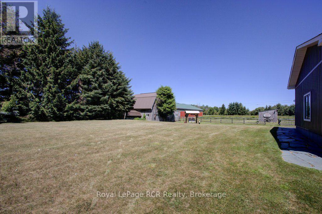 7195 Sixteenth Line, Mapleton, ON