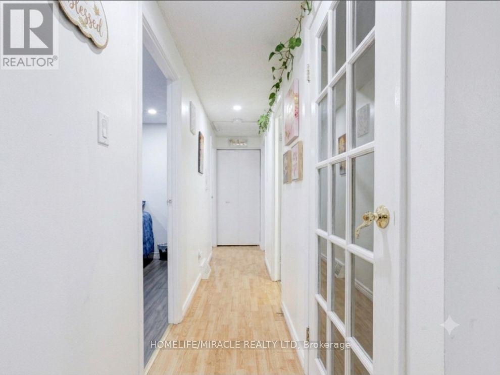 128 Macatee Place S, Cambridge, ON - Indoor Photo Showing Other Room