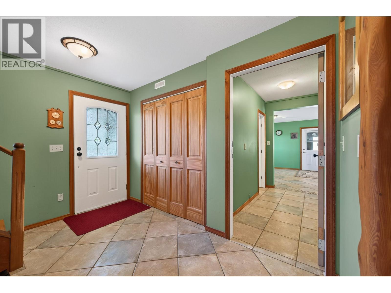 6750 Heffley Road, Kamloops, BC - Indoor Photo Showing Other Room