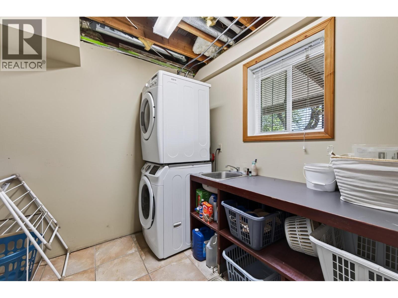 6750 Heffley Road, Kamloops, BC - Indoor Photo Showing Laundry Room