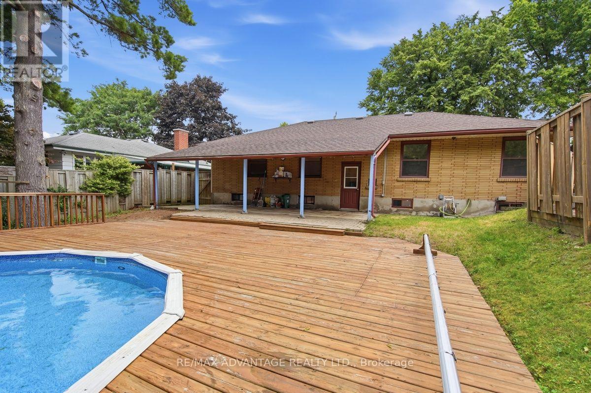 367 Brock Street, London South (South B), ON - Outdoor With Deck Patio Veranda