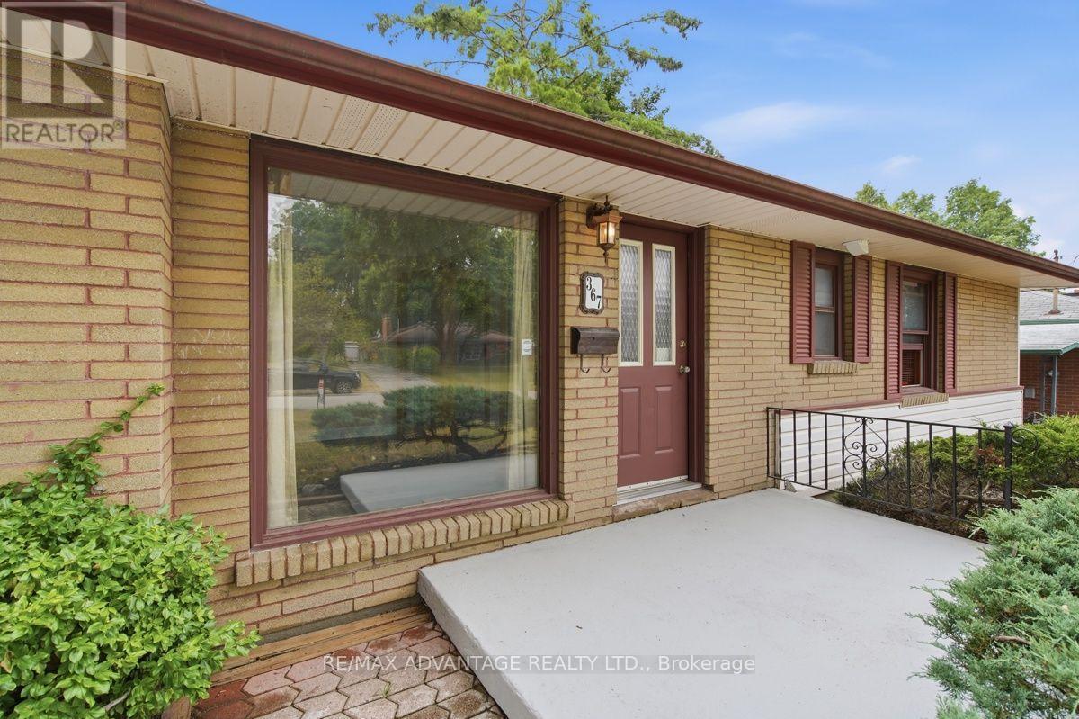 367 Brock Street, London South (South B), ON - Outdoor With Exterior