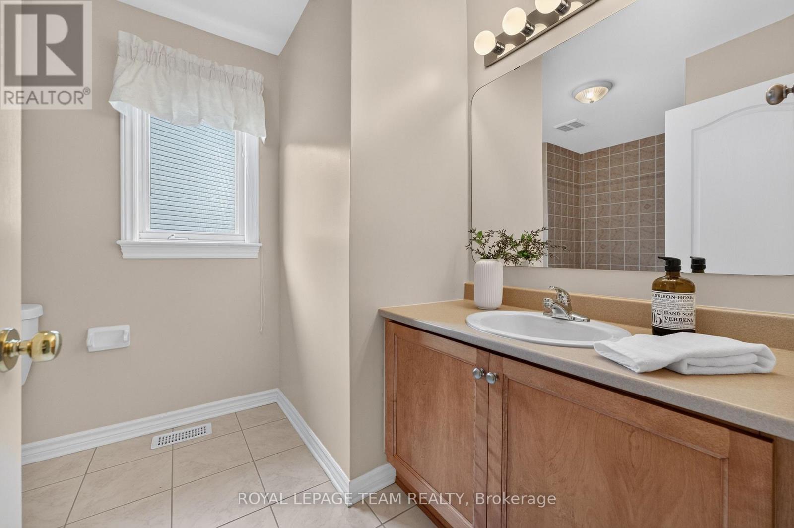 88 Osprey Crescent, Ottawa, ON - Indoor Photo Showing Bathroom