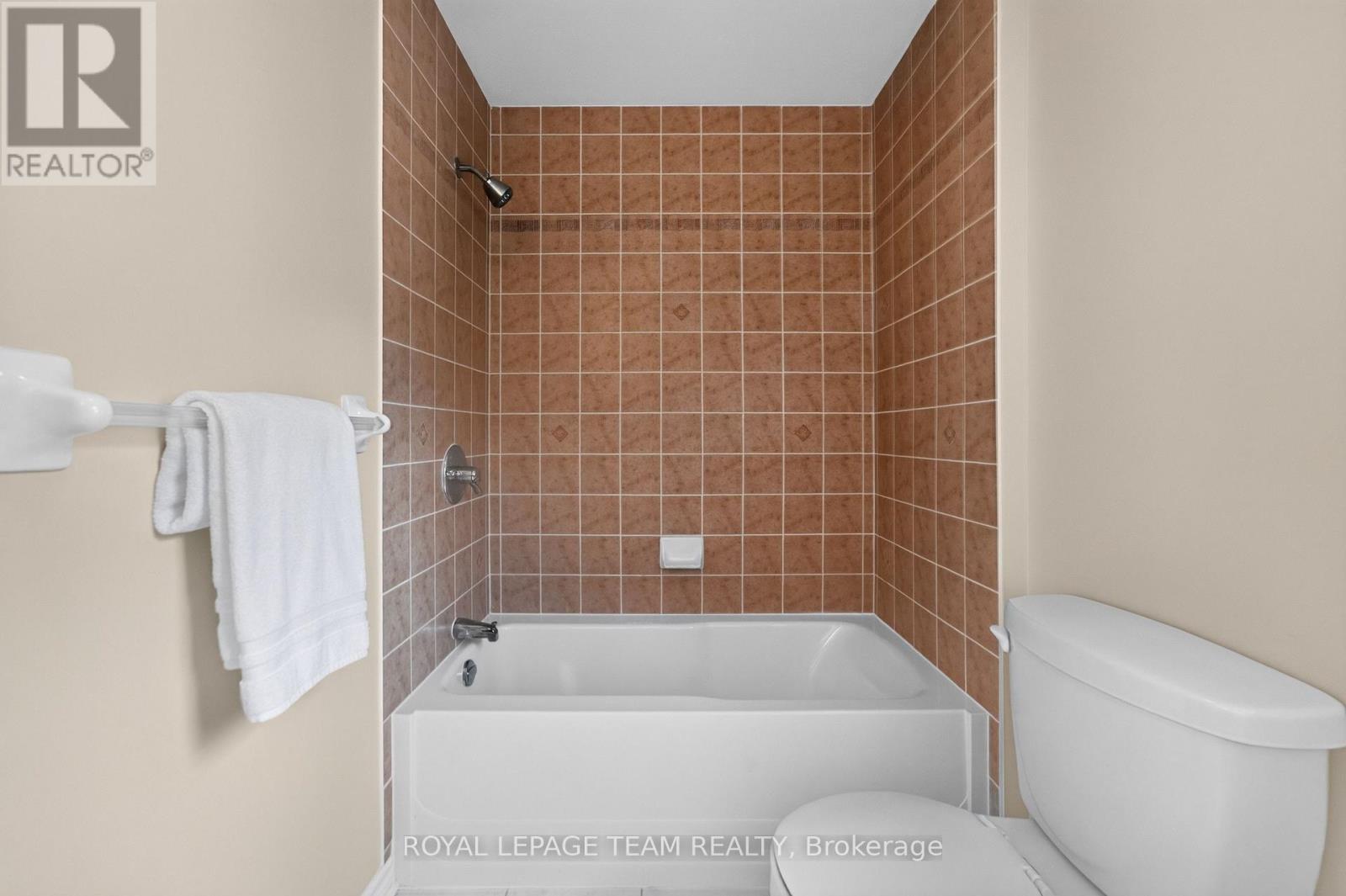 88 Osprey Crescent, Ottawa, ON - Indoor Photo Showing Bathroom