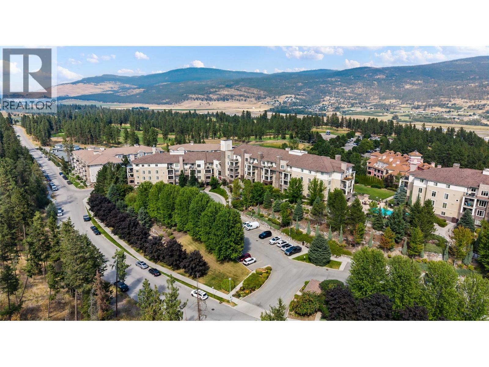 1875 Country Club Drive Unit# 1405, Kelowna, BC - Outdoor With View