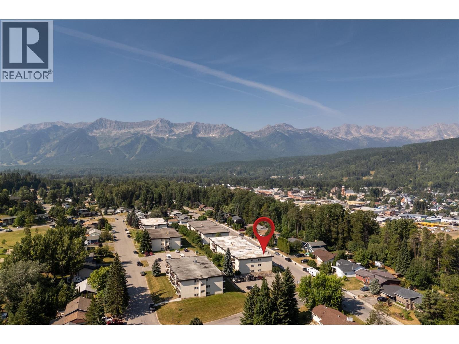 40 Ridgemont Avenue Unit# 101, Fernie, BC - Outdoor With View